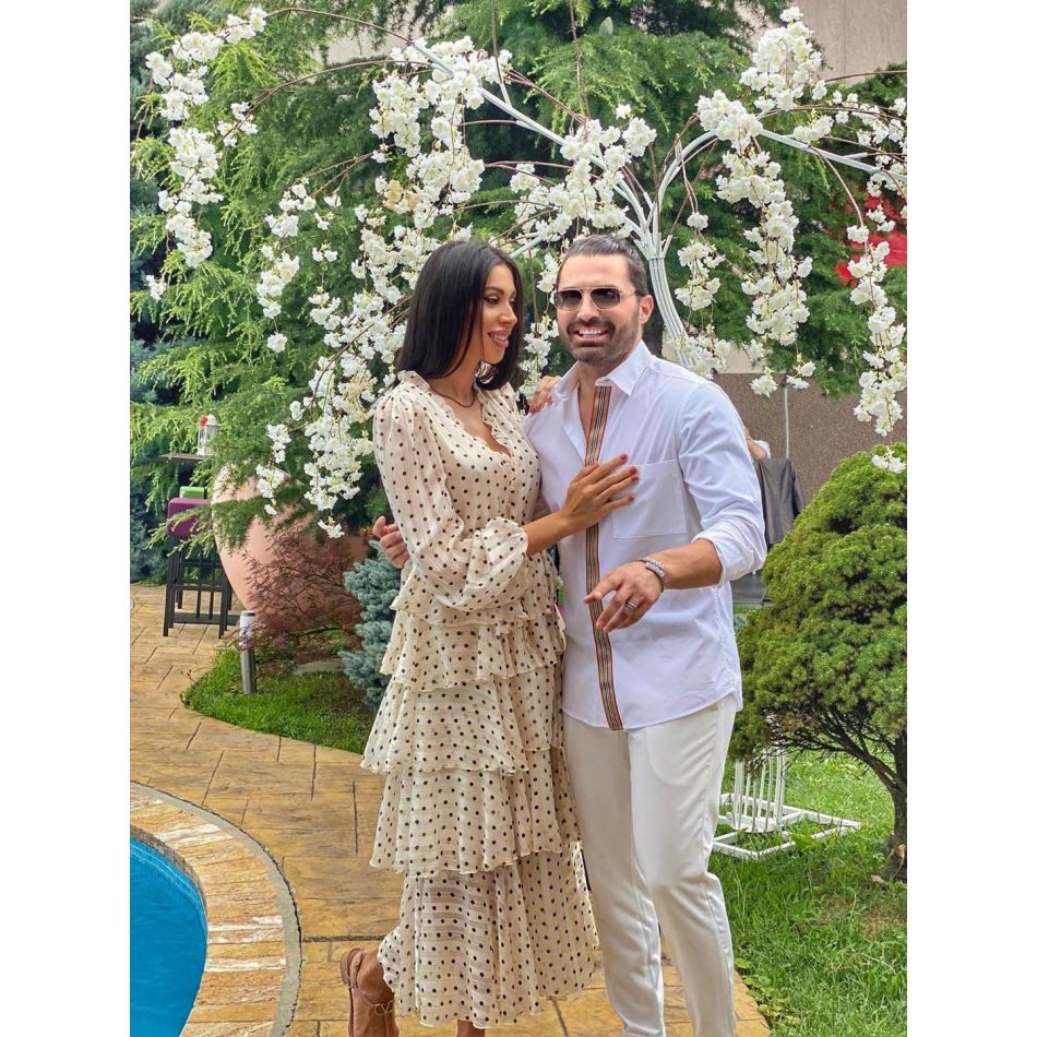 Pepe și Raluca Patramă, împreună pentru fetițele lor! Cum s-au fotografiat cei doi foști soți, după 3 ani de la divorț