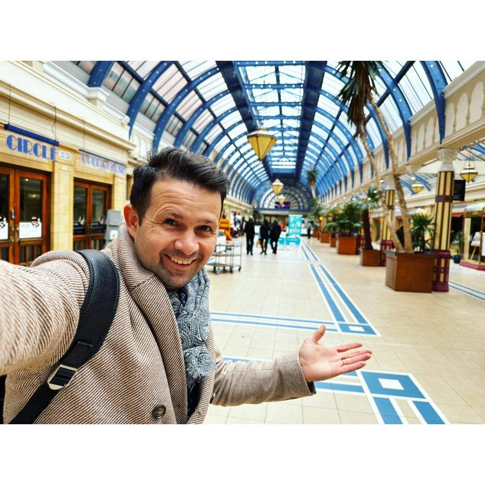 Magicianul Robert Tudor și Șerban Copoț au făcut primele declarații după ce s-a zvonit că s-au bătut