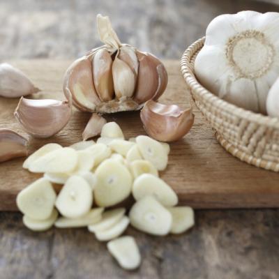 Usturoiul, alimentul-minune. Beneficii, proprietati, curiozitati