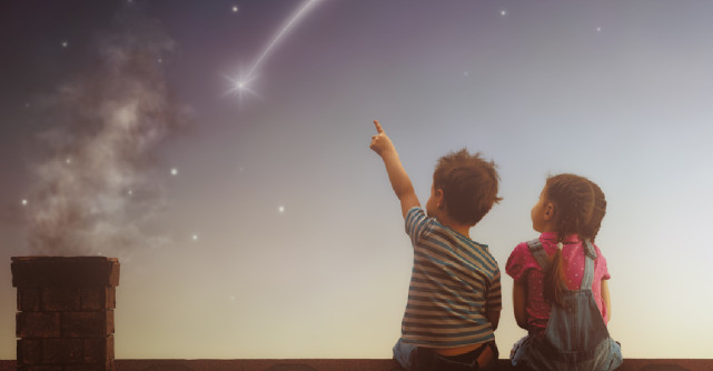 Pentru copilul din tine. Cele mai emoționante citate despre copilărie care îți vor topi sufletul 