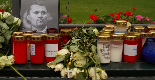 Erika Kirk, discurs emoționant despre soțul său. Văduva lui Charlie Kirk l-a iertat pe ucigaș: Așa ar fi făcut Charlie...