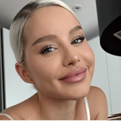 Carmen Grebenișan iubește din nou, după divorțul de Alex Militaru! Cum a fost surprinsă influencerița?