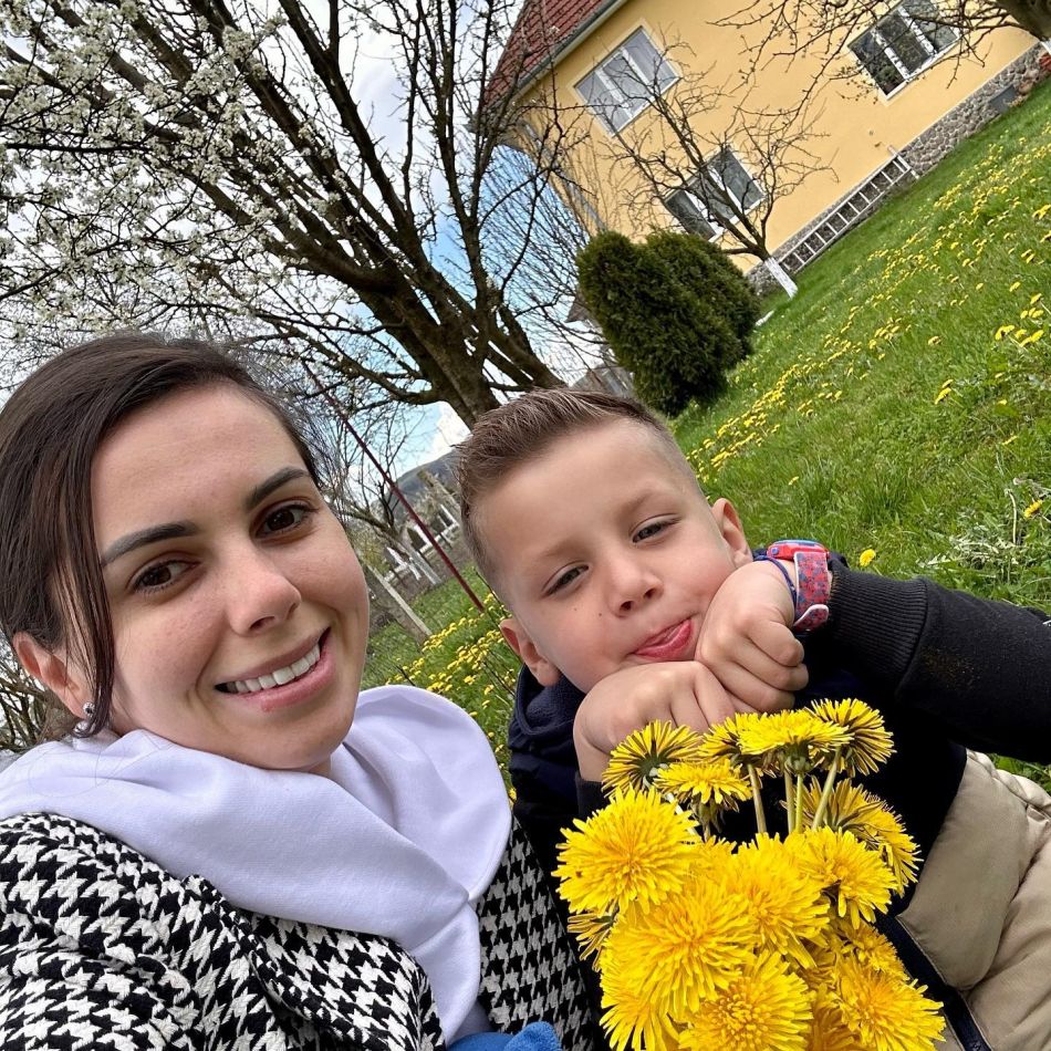 Georgiana Lobonț a ales nașa pentru cel de-al treilea copil! Cine este artista care a acceptat cu inima dechisă?