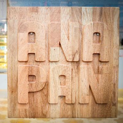 E cool sa fii old school! - indemnul Ana Pan la aniversarea a 25 de ani 