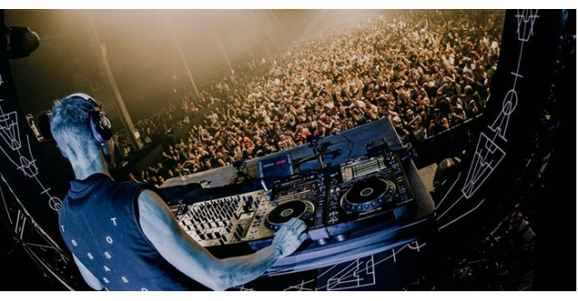 Cea mai cerută piesă ID nu mai e doar un vis – Armin van Buuren lansează în sfârșit Dream A Little Dream