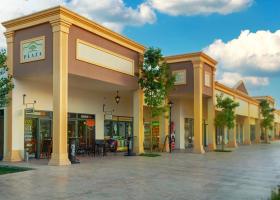 Cosmopolis atrage o investiție de 1 milion de euro prin deschiderea restaurantului Hesburger în Cosmopolis Plaza