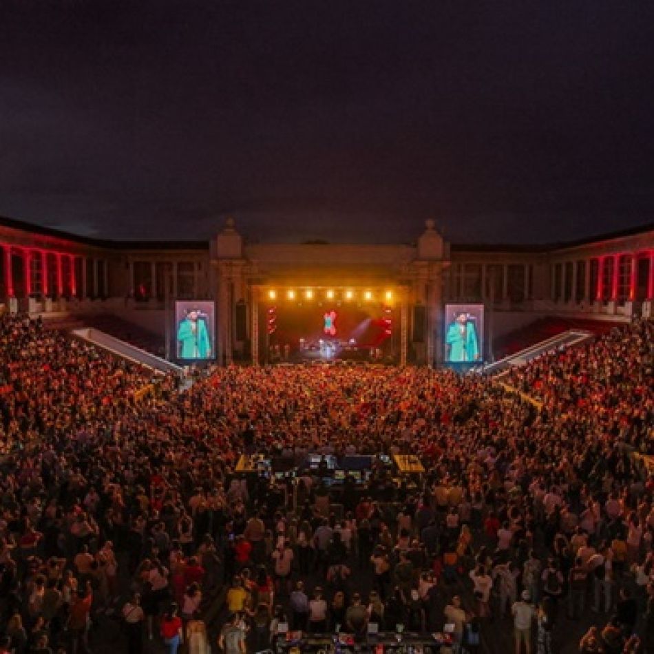 5000 de spectatori s-au întâlnit cu 13 x Smiley într-o călătorie de entertainment suprem prin SmileyVerse, la Arenele Romane 