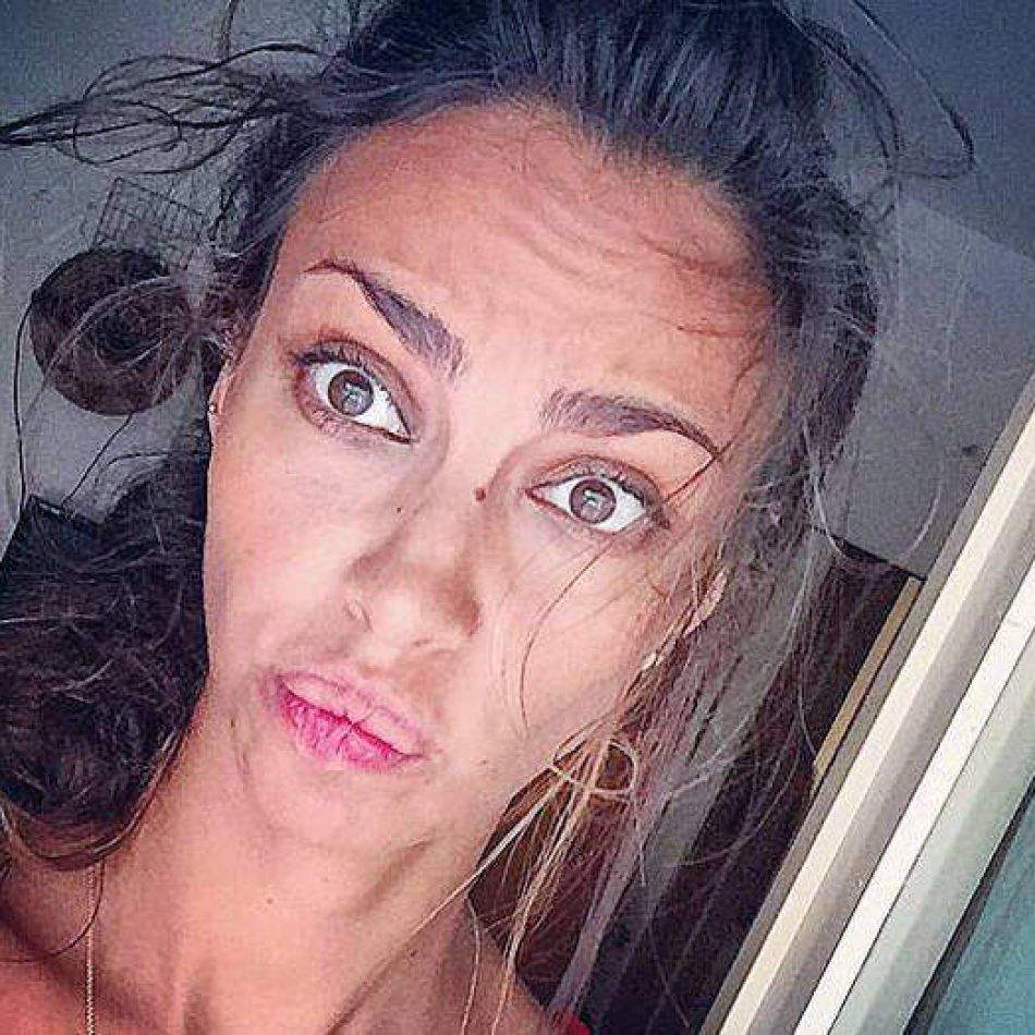 Pictorialul sexy al Mădălinei Ghenea l-a făcut pe Mihai Bobonete să aibă o reacție surprinzătoare: Să vă dea Dumnezeu sănătate