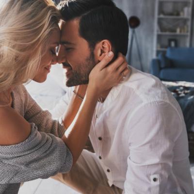 Te iubesc-ul tau este diferit de al meu. Si asta doare!