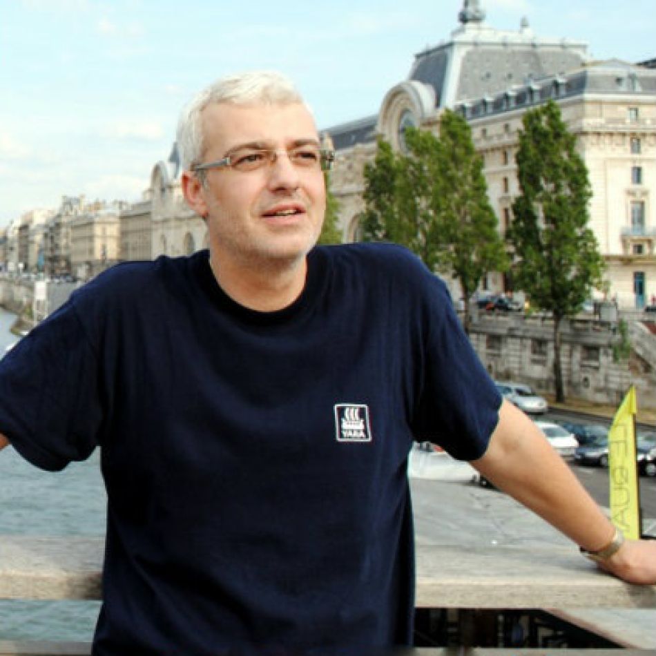 Cătălin Crișan, de nerecunoscut pe patul de spital! Prin ce chinuri a trecut artistul?