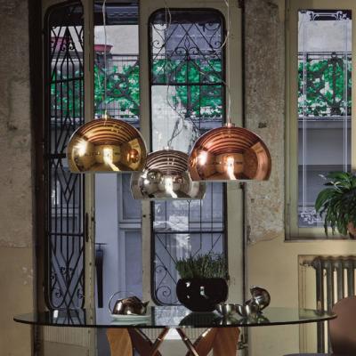 Cum sa folosesti metalul, materialul vedeta din acest sezon