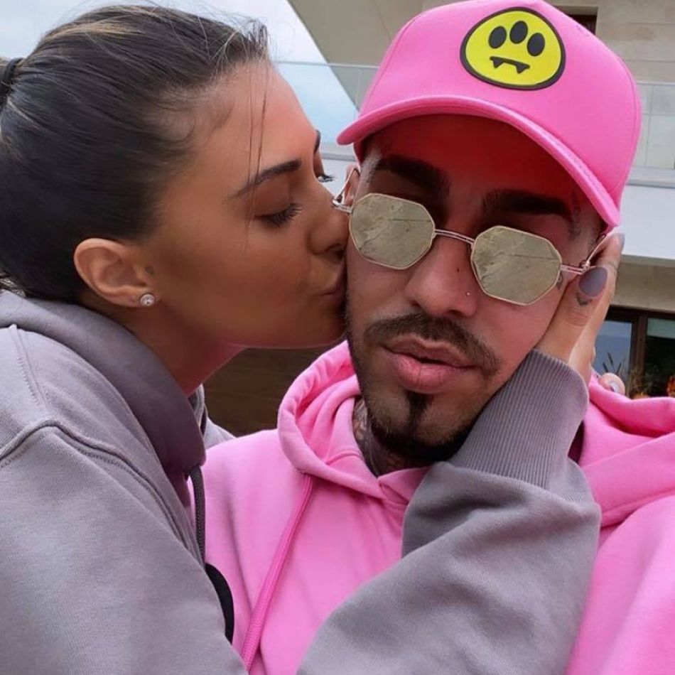 Cum a fost prima noapte de dragoste dintre Alex Velea și Antonia: Ne-am cunoscut intim, ne-am îndrăgostit unul de celălalt..