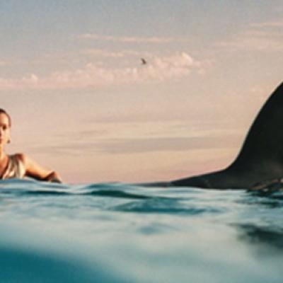 Dua Lipa lansează mult așteptatul său album, Radical Optimism