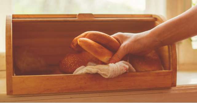 Cutii pentru pâine: 5 opțiuni practice și estetice pentru bucătărie