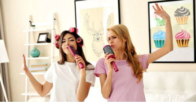 5 semne ca esti perfect fericita singura. Cum arata locuinta ideala a unei femei single