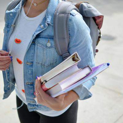 Back to school, dar cu stil: ținutele de toamnă pe care copiii le vor purta cu plăcere