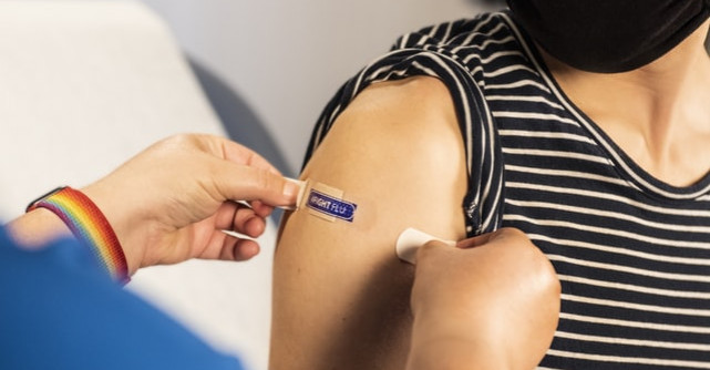 Întrebări frecvente despre vaccinarea anti COVID-19 