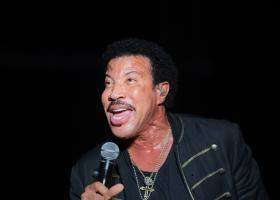 Lionel Richie, internat de urgență la terapie intensivă: familia se teme de o boală gravă