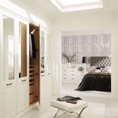 Sfaturi practice: cum sa ai un dulap organizat