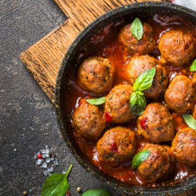 Cele mai frecvente greșeli pe care le faci când gătești chiftele