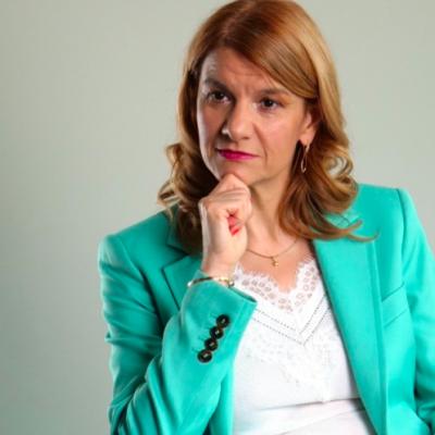 Psihoterapeutul Diana Vasile, Co-fondator și Președinte al ISTT, lansează „Anatomia traumei” la editura Bookzone