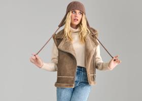 Un clasic al genului - blugii de damă, de ce trebuie să îi ai în garderobă?