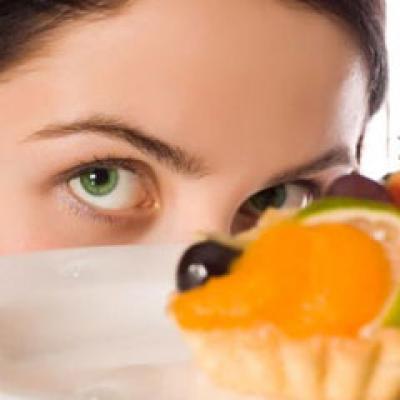 5 cele mai frecvente cauze care te ingrasa