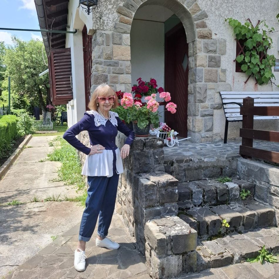 Marina Voica, șoferiță la aproape 90 de ani. Artista conduce zilnic și spune că nu renunță la volan: Am încă vederea bună și...