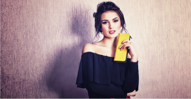 Portofele cu imprimeuri colorate si dragute de vara