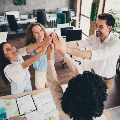 200+ Mesaje de încurajare pentru cei dragi