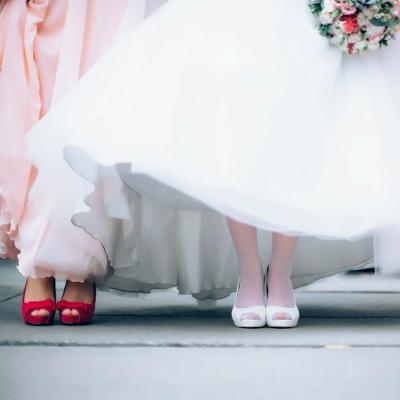 Ce roluri au domnisoarele si cavalerii de onoare