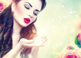 Astrologie: 3 trasaturi fermecatoare pentru fiecare zodie in parte