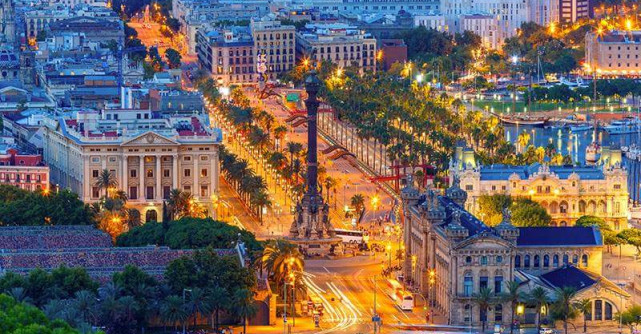 Roca isi aniverseaza centenarul oferind o experienta memorabila la Barcelona: weekend in doi + doua bilete la un meci al echipei