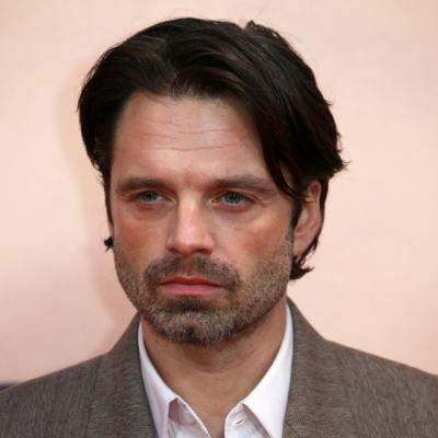 Sebastian Stan, emoții puternice înainte de a deveni tată pentru prima oară: Simt responsabilitatea de a fi un tată bun...