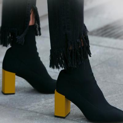 Pantofii cu tocul decorativ: cum sa iti transformi tinuta office, casual sau de ocazie