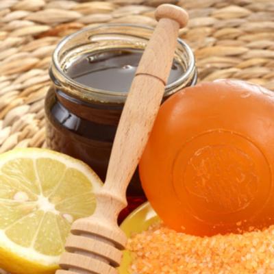 Tratamente naturiste pentru TEN pe baza de miere