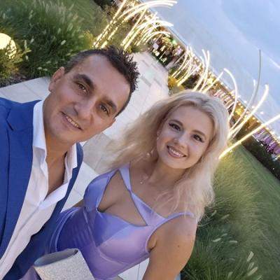 Marian Drăgulescu s-a căsătorit civil cu aleasa inimii lui, Simona! Imagini de poveste de la ceremonie