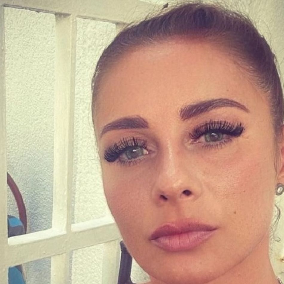 Anamaria Prodan l-a scos definitiv pe Reghecampf din viața sa! Antrenoarea și-a acoperit tatuajul cu el