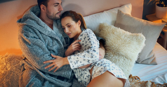 Îmbrățișează serile de toamnă cu pijamalele dedicate sezonului rece!