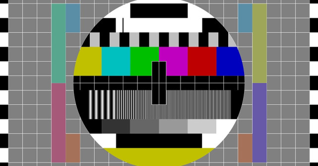 Un redactor de știri din Rusia a afișat un mesaj anti-război și anti-propagandă în timpul unei transmisiuni în direct