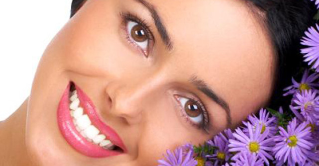 10 Tratamente intensive pentru parul tau, pe baza de plante