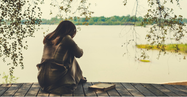 17 obiceiuri care îți blochează fericirea