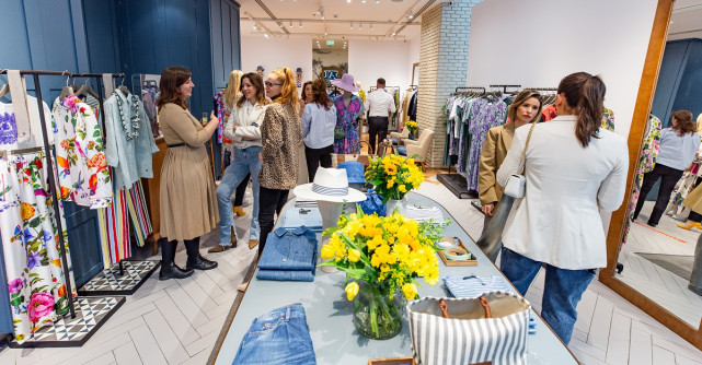 LIVING IN THE WEEKEND  Colecția Primăvară/Vară 2023, Weekend Max Mara