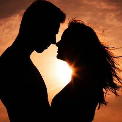 8 Lucruri pe care le poți găsi în fiecare relație în care există iubire adevărată