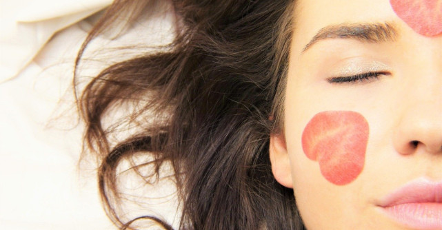 Cele mai eficiente tratamente de înfrumusețare pe care să le faci peste noapte