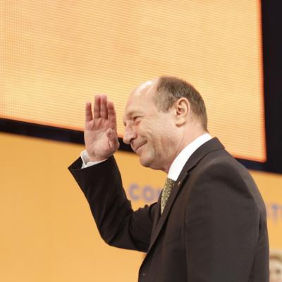 Traian Băsescu, mesaj de condoleanțe la moartea lui Ion Iliescu: Respectul cuvenit memoriei Primului Președinte Ales al României