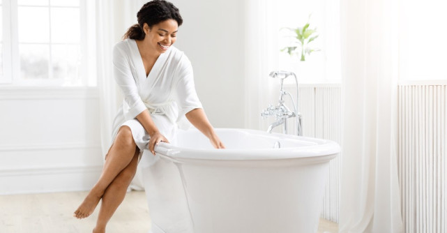 Cele mai moderne modele de căzi de baie în 2025 pentru un spațiu relaxant