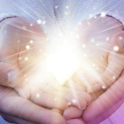 Foto: Adela Popescu, in extaz! Afla ce cadou i-a facut Radu Valcan