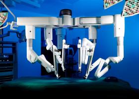 Acces gratuit la chirurgie robotică pentru copii și tineri de până la 30 de ani