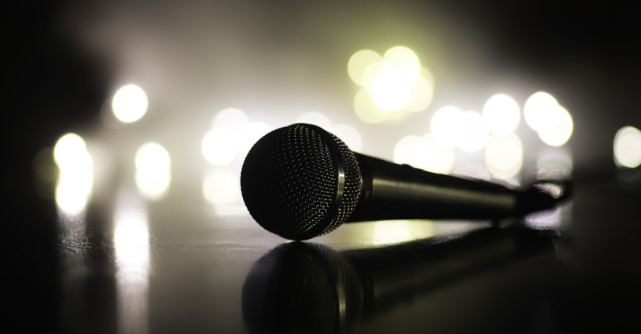 Dida Drăgan, la 78 de ani: Eleganță, energie și o voce inconfundabilă care sfidează timpul